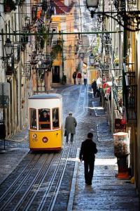 景后面页怎么读